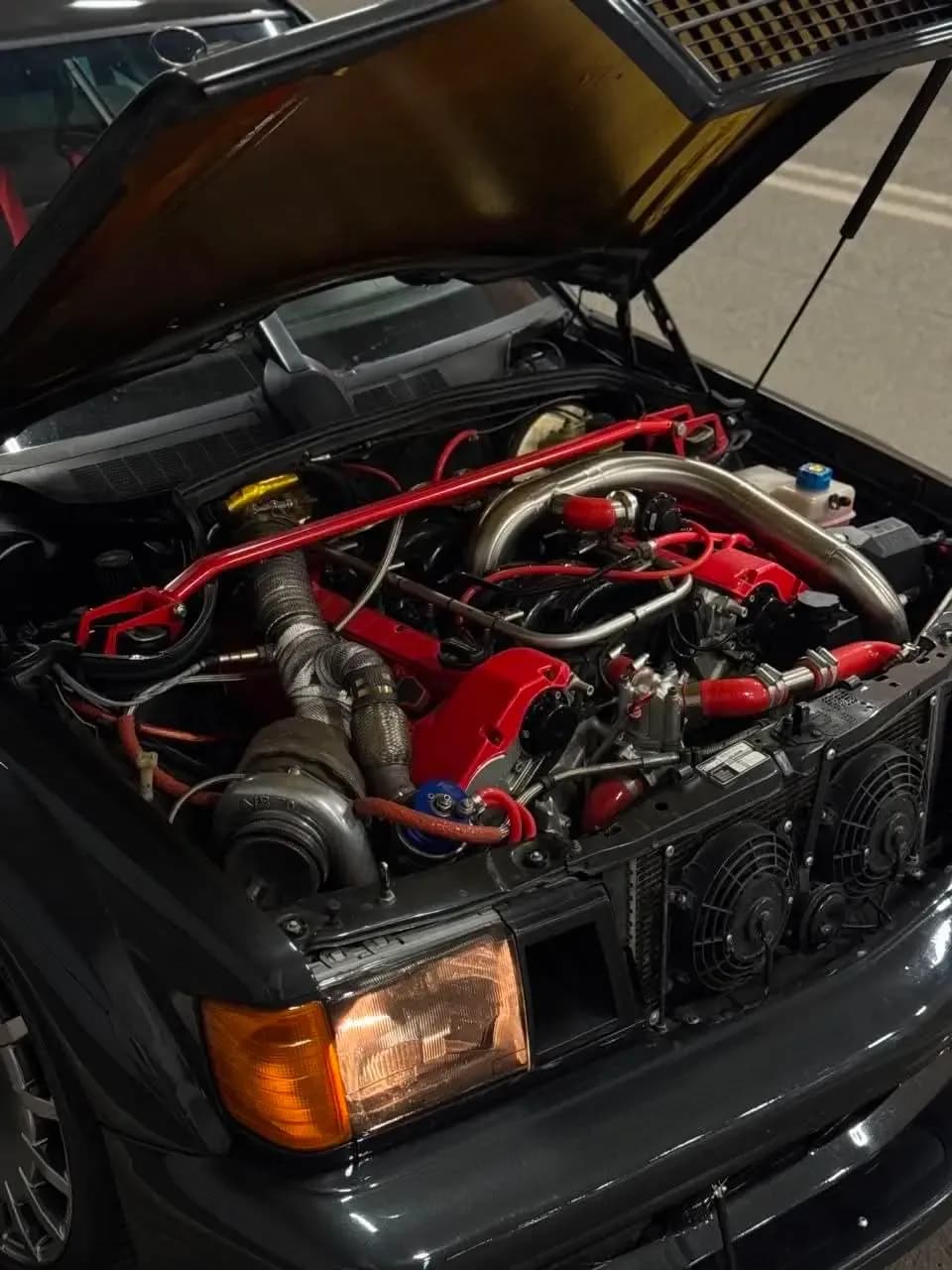 Swap silnika V8 do klasycznego Mercedesa